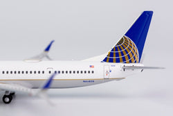 1:400 NG model United Airlines 737-900ER N68843 (CO-UA livery with scimitar)