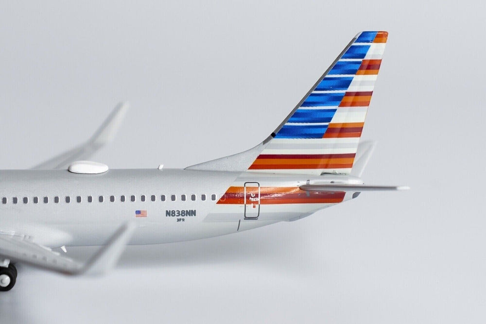1:400 NG Models American Airlines Boeing 737-800 N838NN (One World with Winglet)